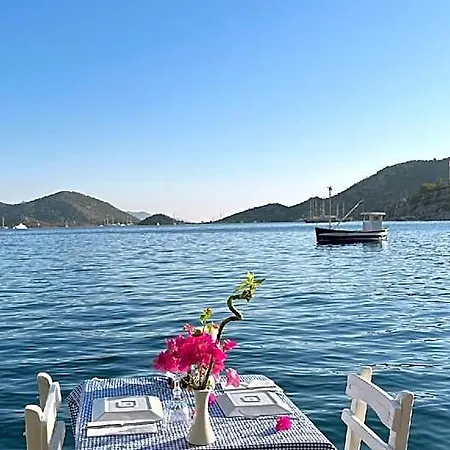 Dolphin Hotel Bozburun